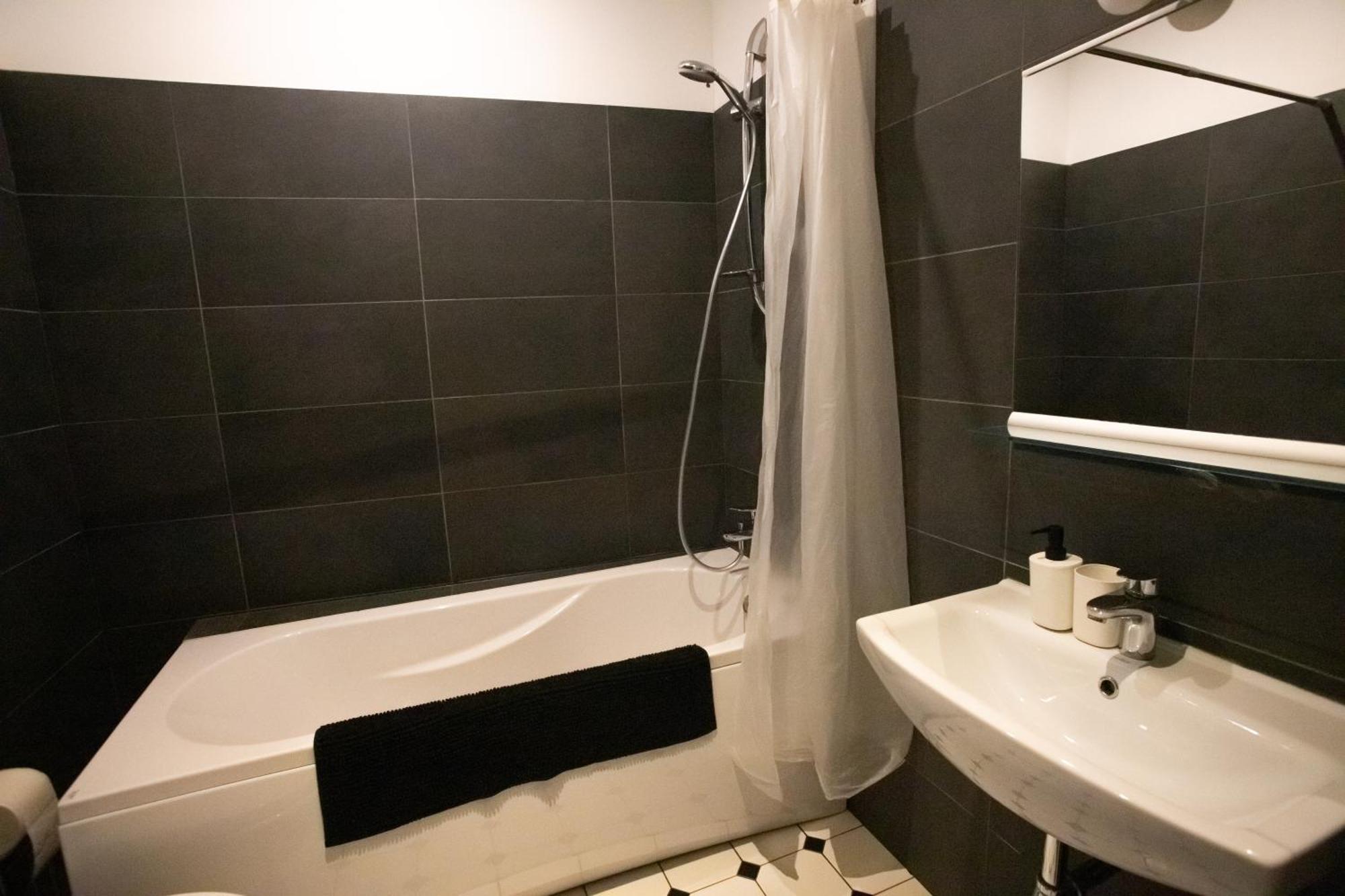 Greystone Suites & Apartments Riga Kamer foto