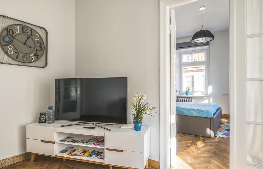 Greystone Suites & Apartments Riga Buitenkant foto