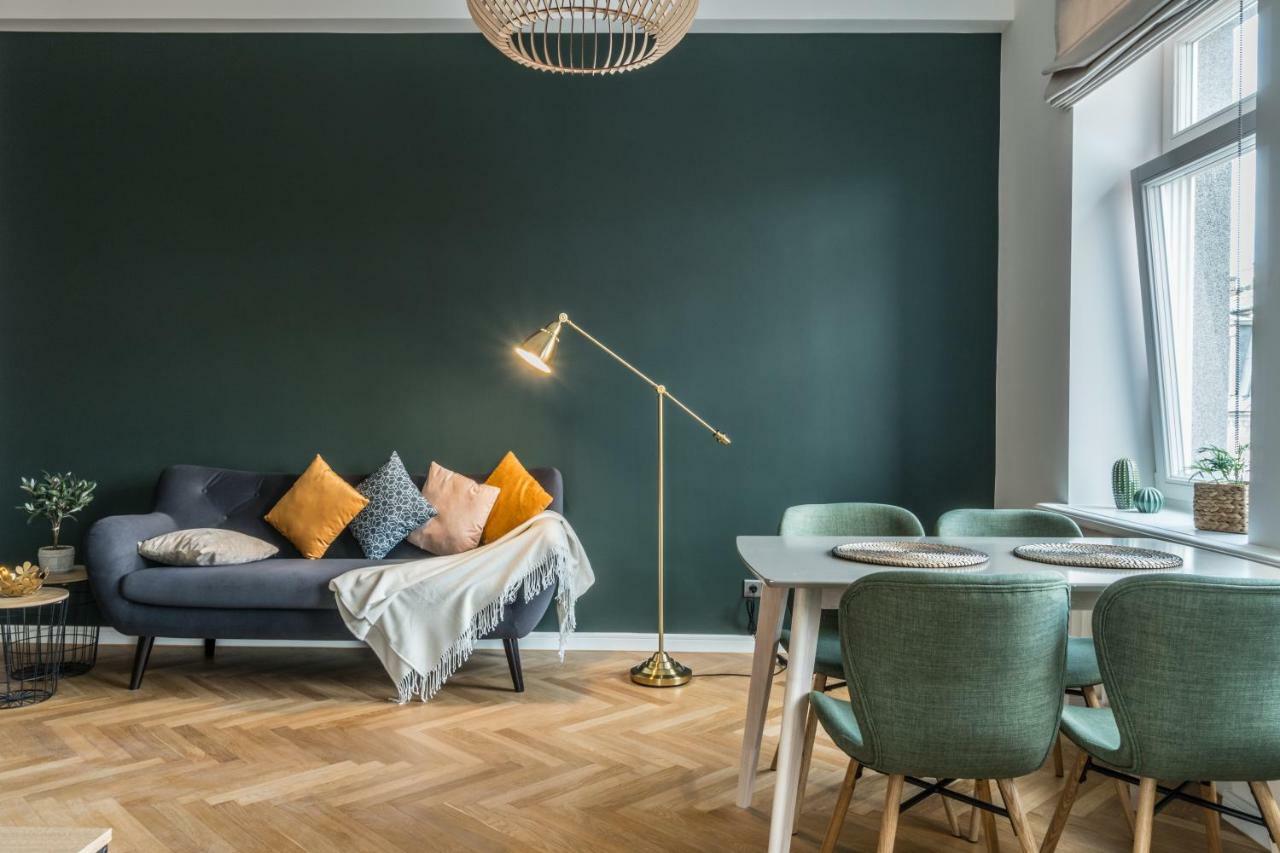 Greystone Suites & Apartments Riga Buitenkant foto