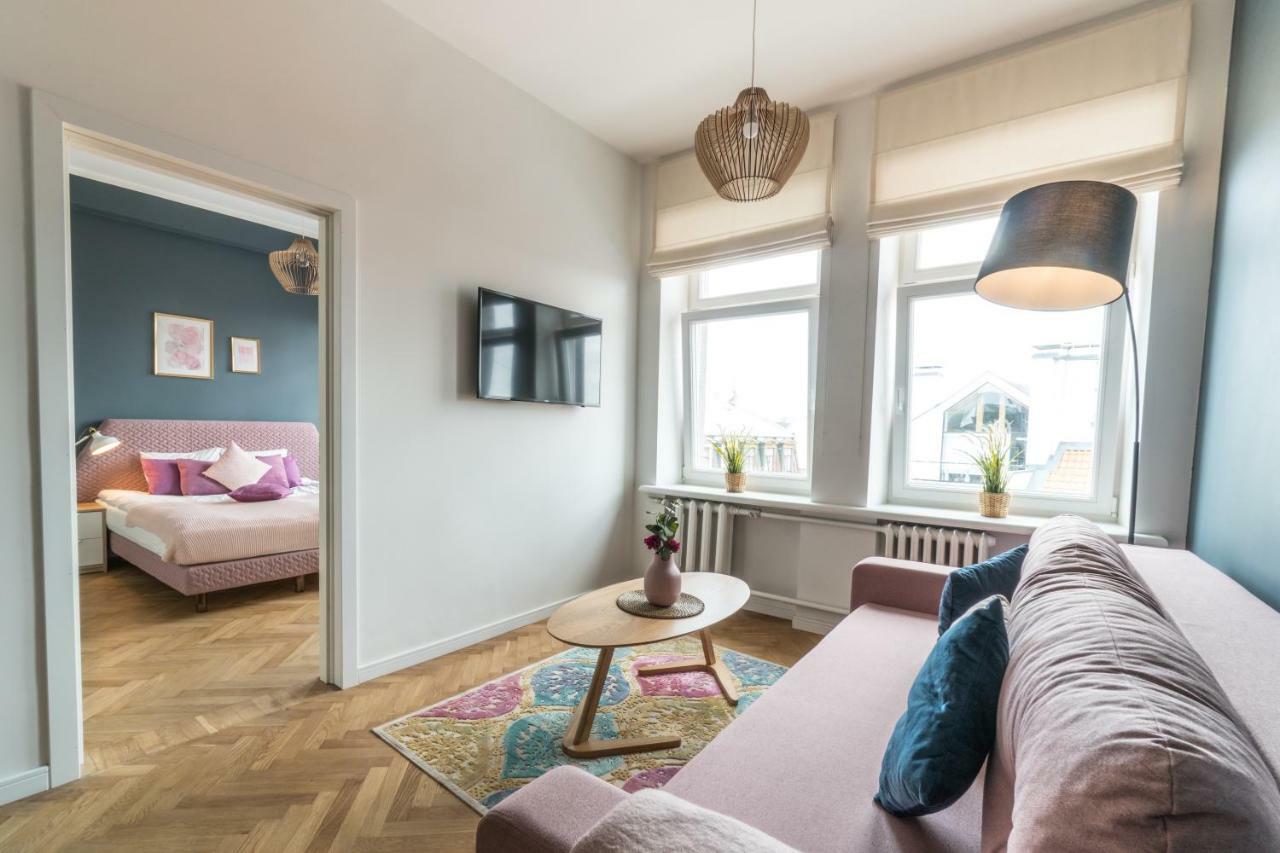Greystone Suites & Apartments Riga Buitenkant foto