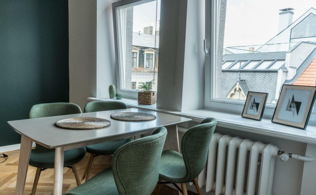 Greystone Suites & Apartments Riga Buitenkant foto