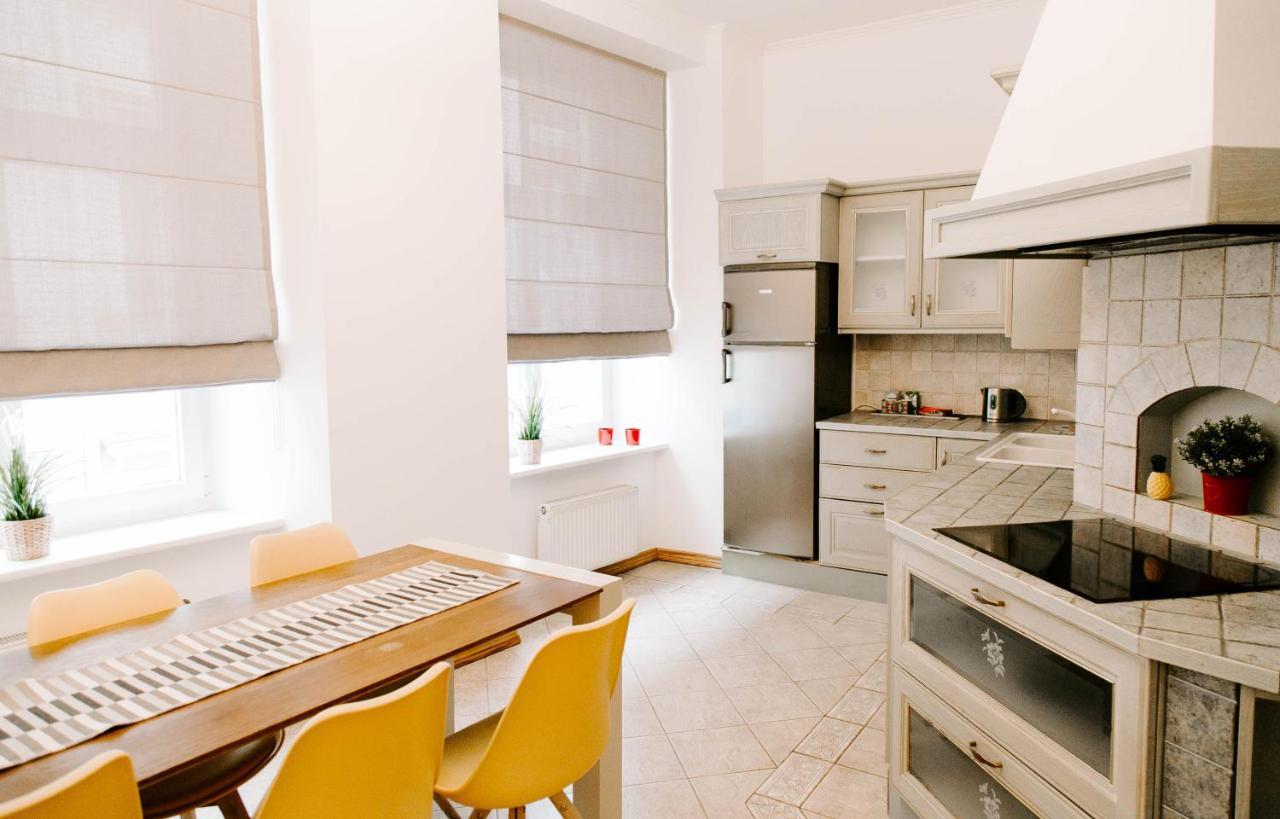 Greystone Suites & Apartments Riga Buitenkant foto